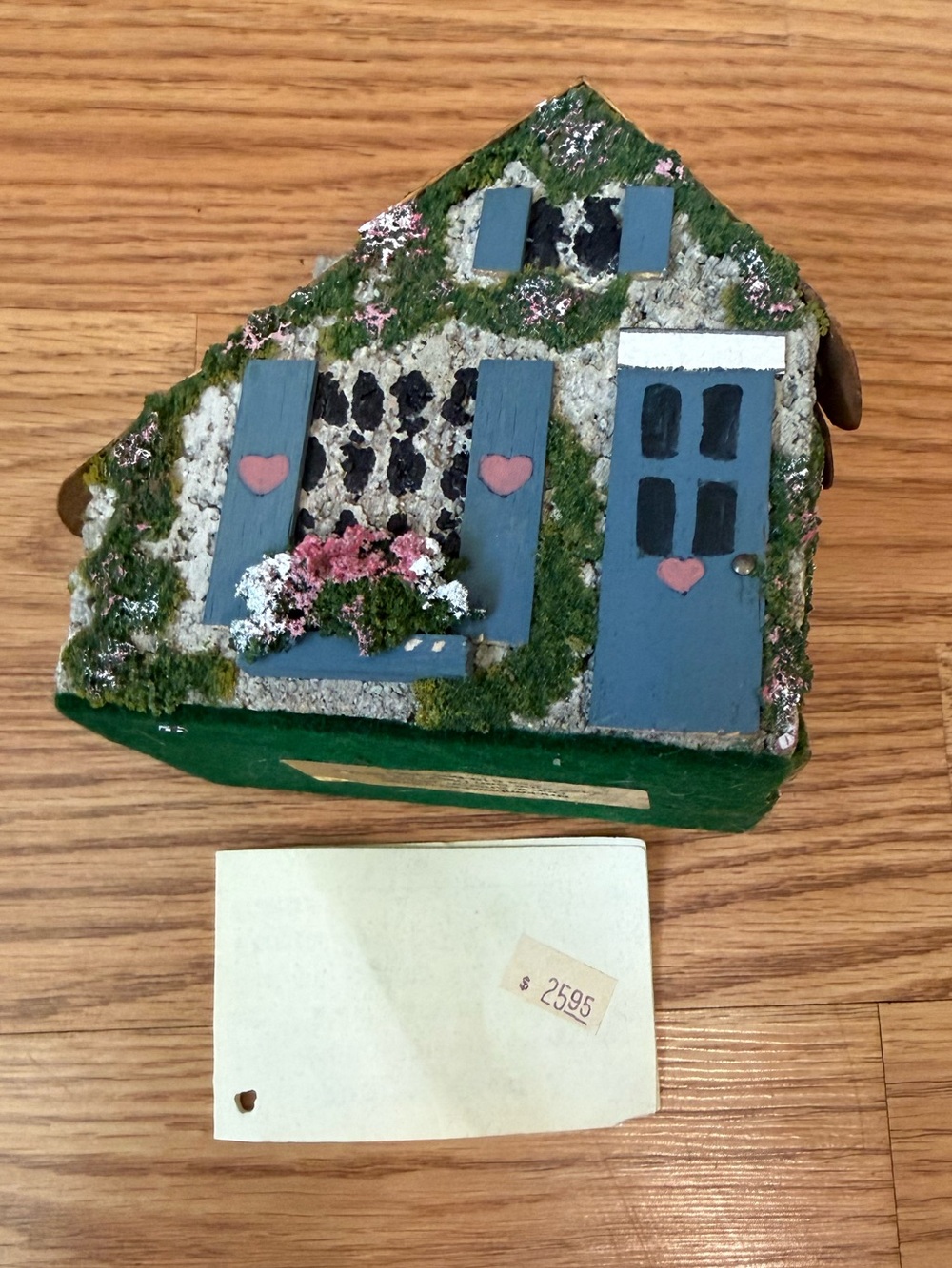 BrockenBracken handcrafted miniature cottage sculpture by Don and Sharon Jackson